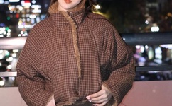 辣文女一NP多男共夫